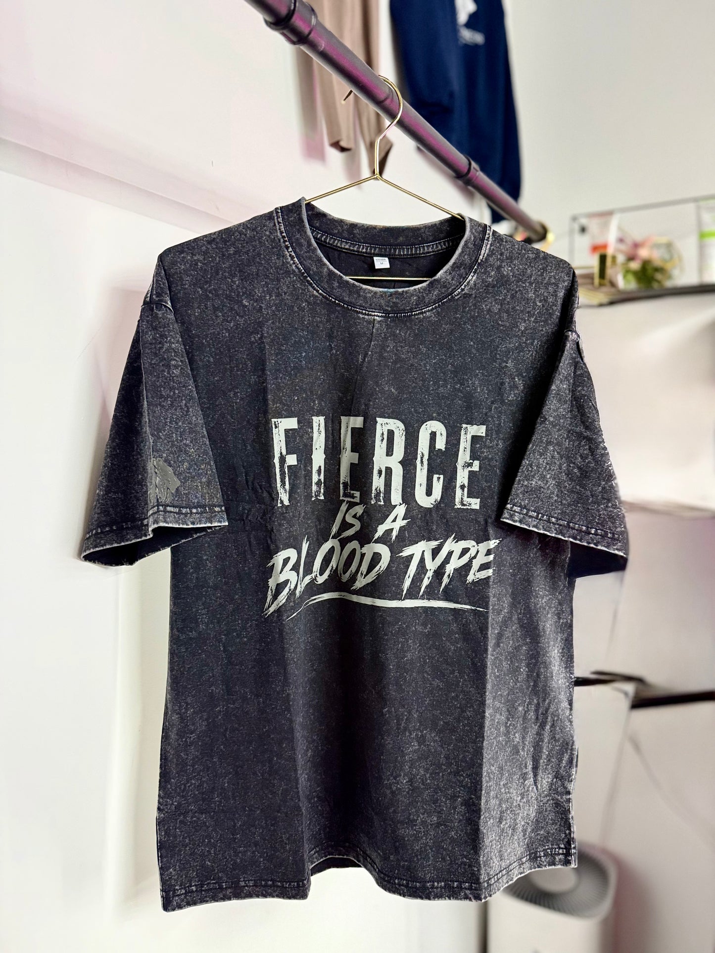 FIERCE GRAPHIC TEE